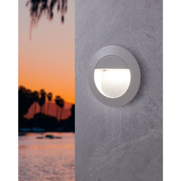 wall light